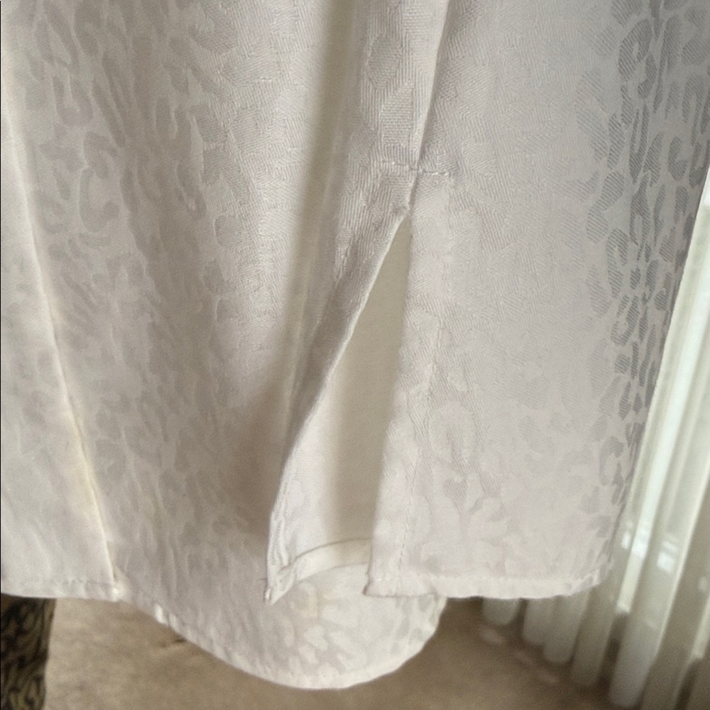 Foxcroft White Ruffle Blouse - Picture 8 of 10